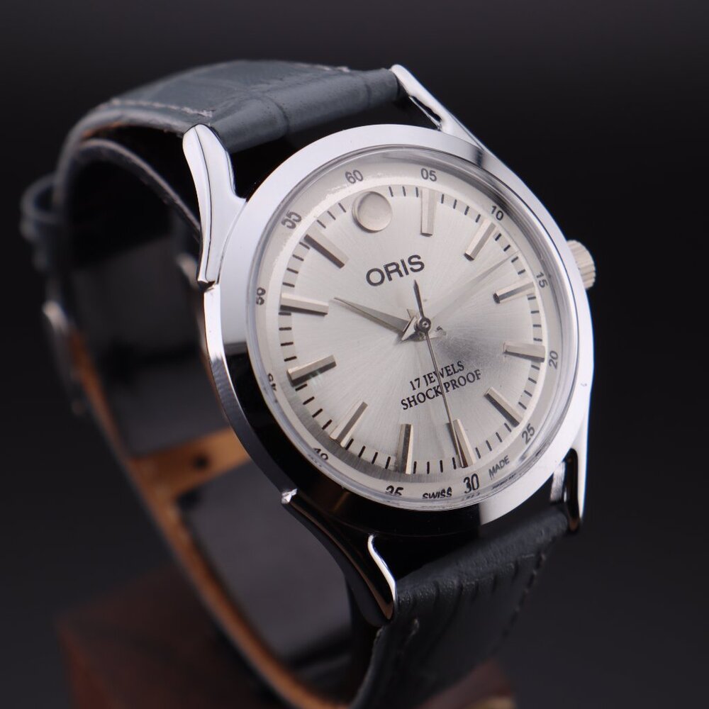 Oris Vintage Swiss 17 Jewels Hand-Wound Mechanical Men's Watch - FREE SHIPPING